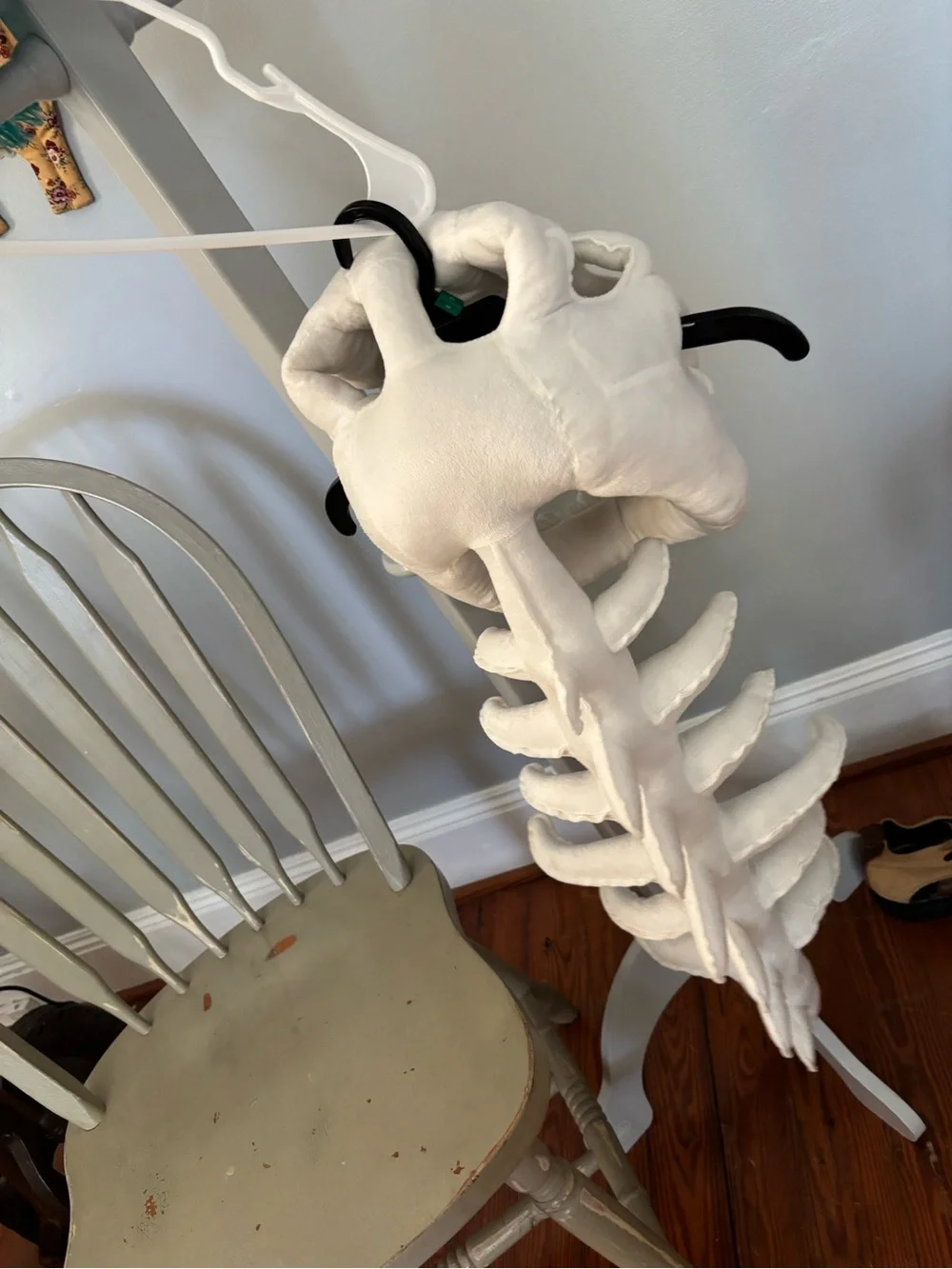 Toddler. 3 D  Plush  Dino White Skeleton